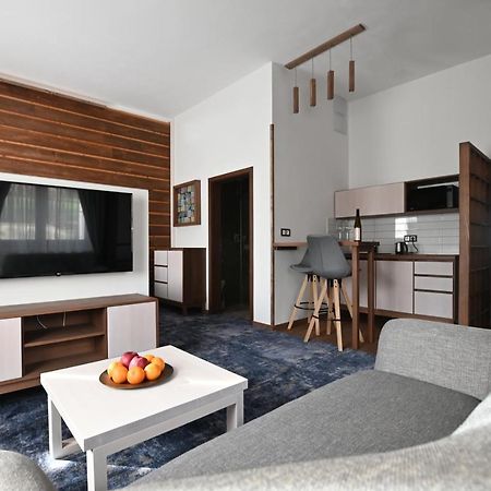 Apartmany Spessart Хомутов Экстерьер фото