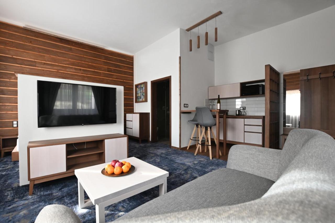 Apartmany Spessart Хомутов Экстерьер фото