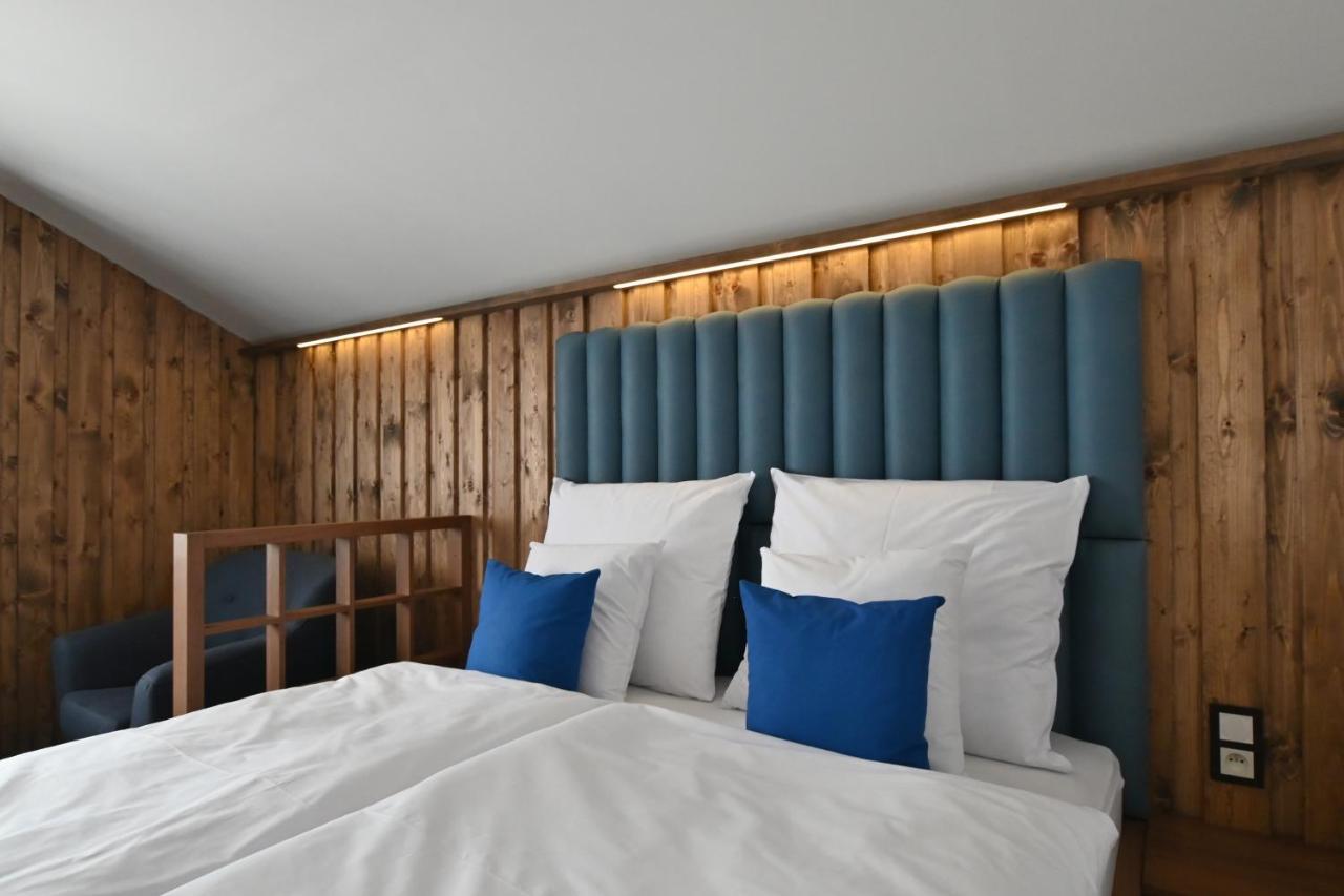 Apartmany Spessart Хомутов Экстерьер фото