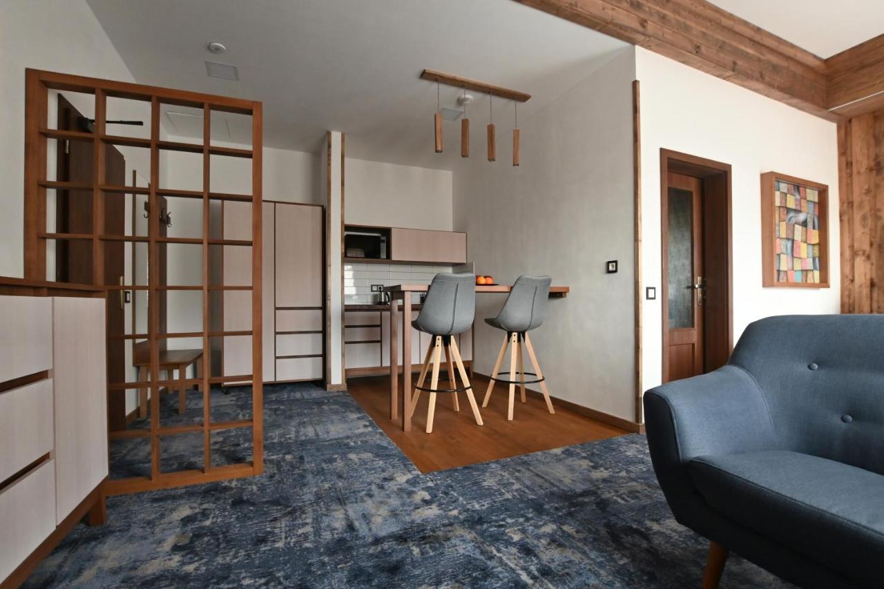 Apartmany Spessart Хомутов Экстерьер фото