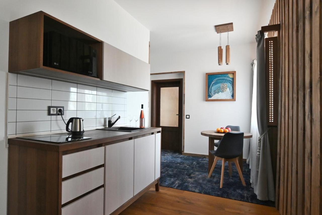 Apartmany Spessart Хомутов Экстерьер фото