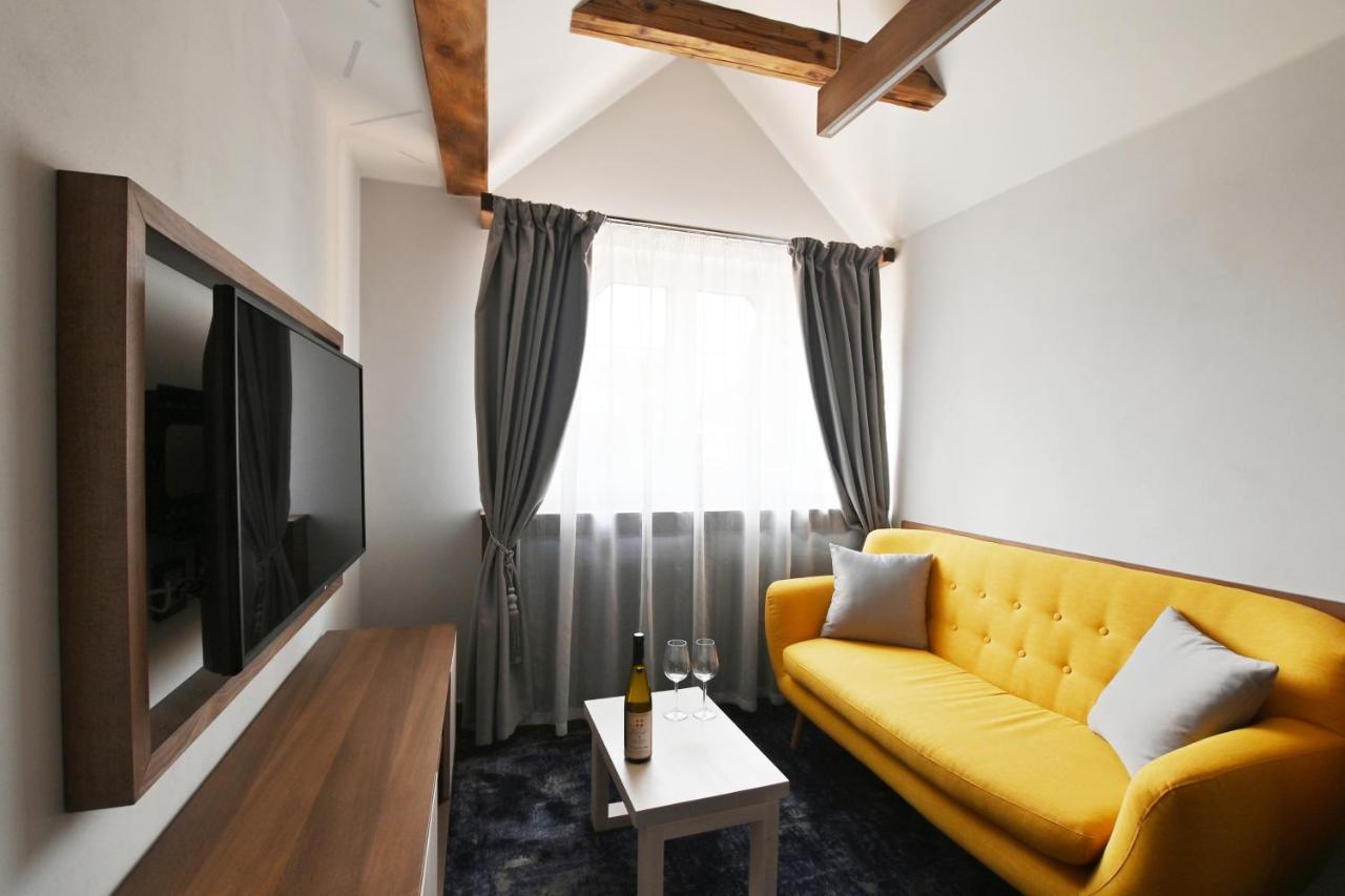 Apartmany Spessart Хомутов Экстерьер фото